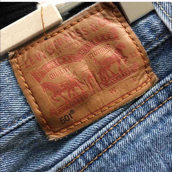 Levi’s 501 Straight Leg Button Fly - Picture 5 of 6